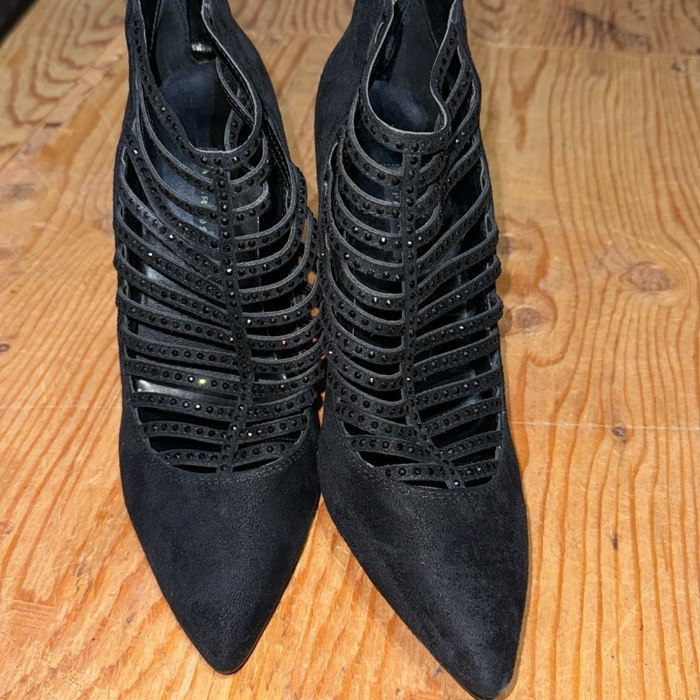 SIZE 9 WOMEN HEELS